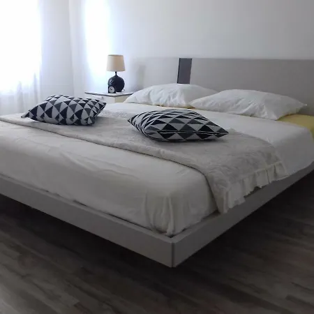 Apartment Angela Pula